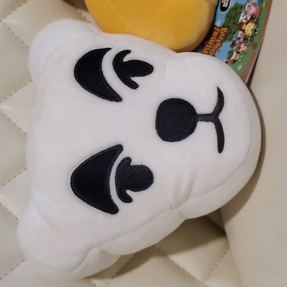K.K. Slider Animal Crossing Plushie 6in. NWT
